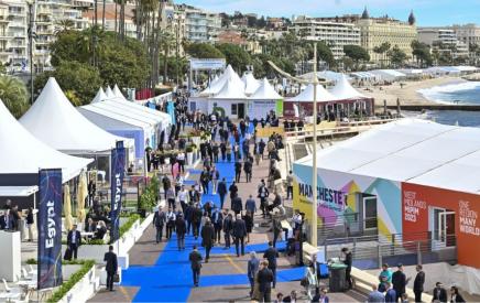 MIPIM, plus grand salon de l'immobilier, catamaran "FUTURE"