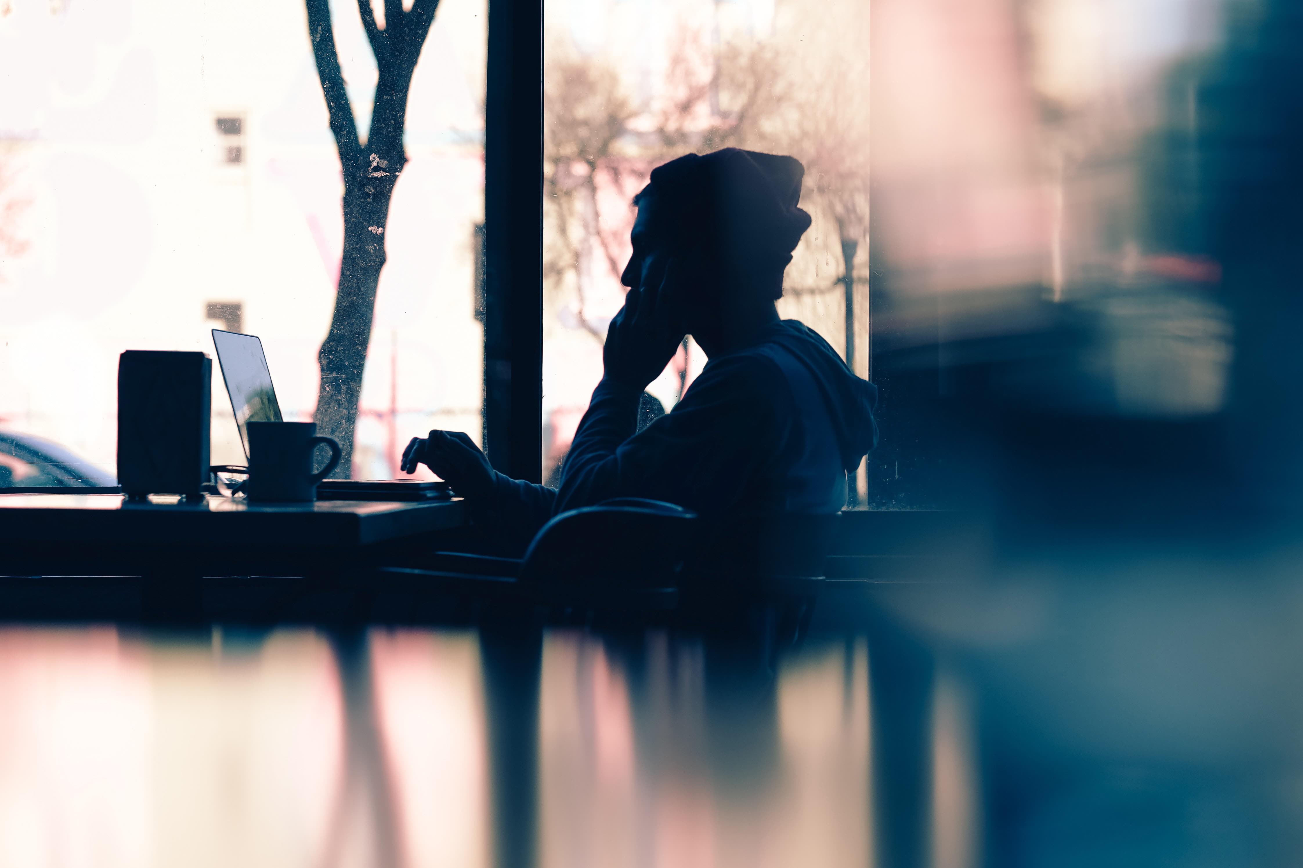 How can telework reshuffle the cards in land use planning? 