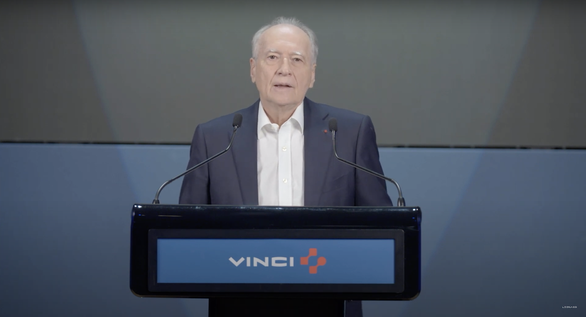 Xavier Huillard accueille les 45 projets accompagnés par Leonard en 2023